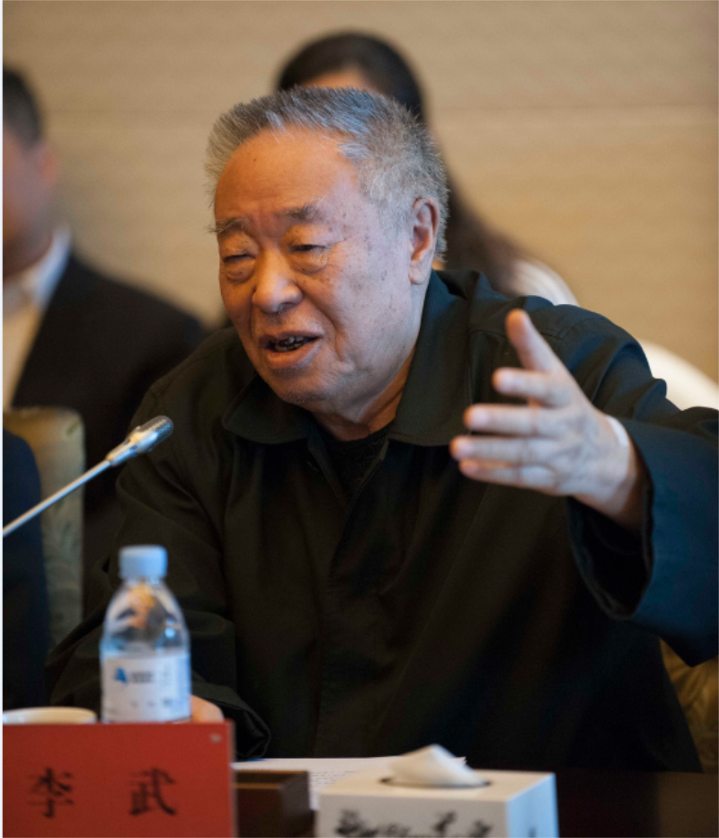 原伊盟天然堿科研組組長、原伊化集團創(chuàng)始人李武先生在會上講話。