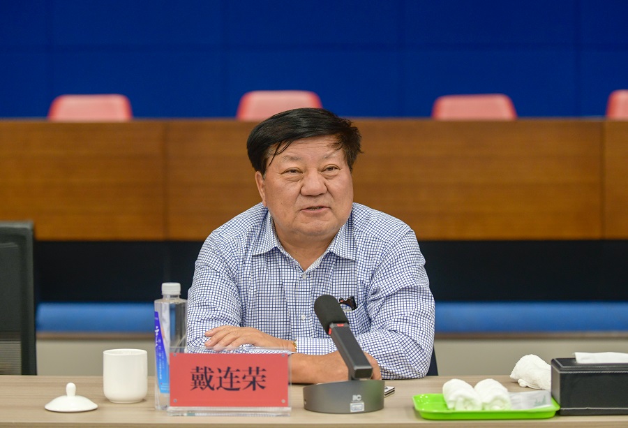 博源集團(tuán)召開阿堿項(xiàng)目一期機(jī)械竣工表彰座談會